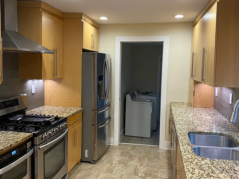 728 Fairburn Rd NW — Photo 15