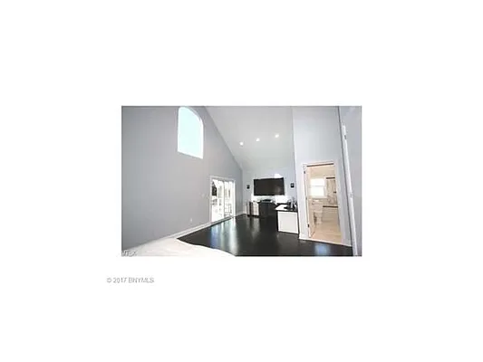Sold by Bergen Basin Real Estate | media 7