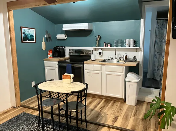 7114 Adele Ave, Rohnert Park, CA 94928