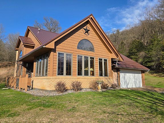 5th image of 100 Oak Knoll Dr
