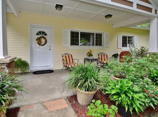 145 S Lakeview Dr, Lake Helen, FL 32744