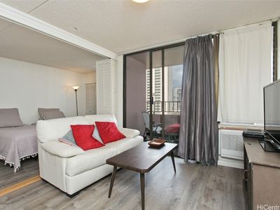 2240 Kuhio Ave APT 1302, Honolulu, HI, 96815