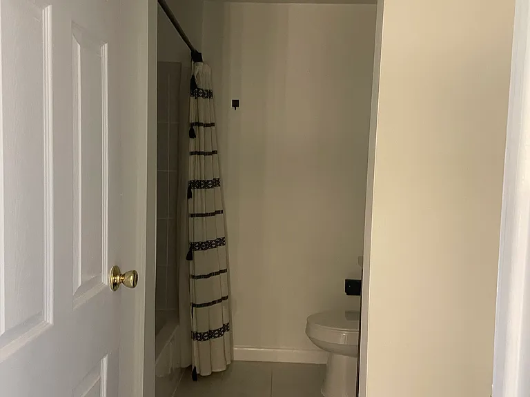 5523 Inverness Woods Ct — Photo 11