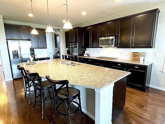 Spacious kitchen
