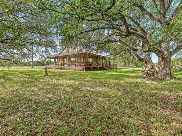 1333 Private Road 2120, Meridian, TX 76665