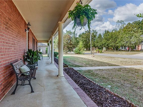 4th image of 7101 Sandy Ridge Cir