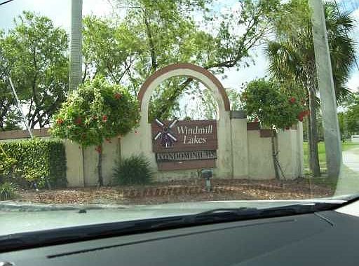 3rd image of 301 SW 86th Ave APT 101