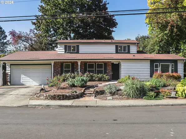 13705 SW Ash Ave, Tigard, OR 97223