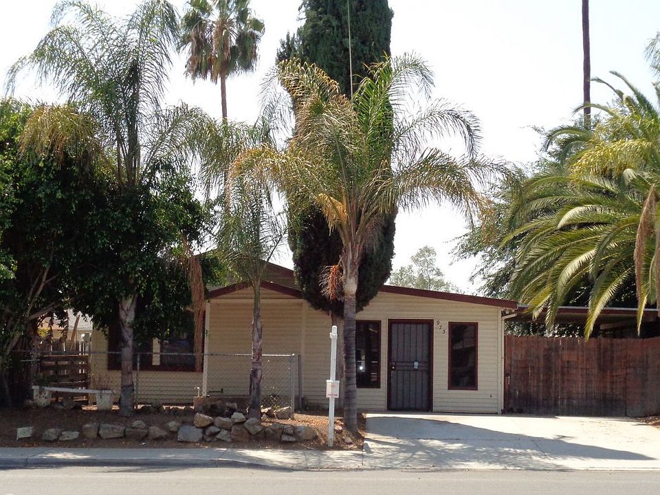1st image of 975 N Escondido Blvd