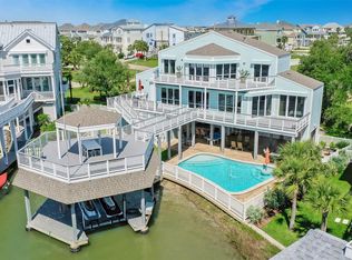 13419 Moyenne Pl, Galveston, TX 77554