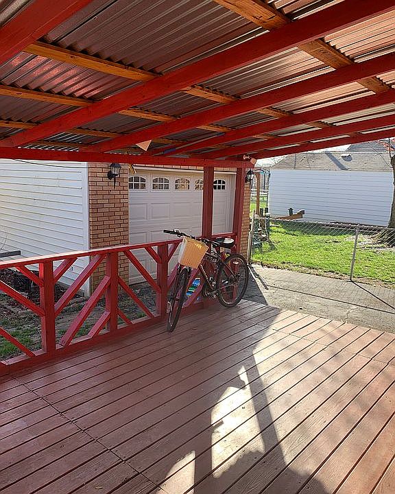 1st image of 3527 Wexford Dr