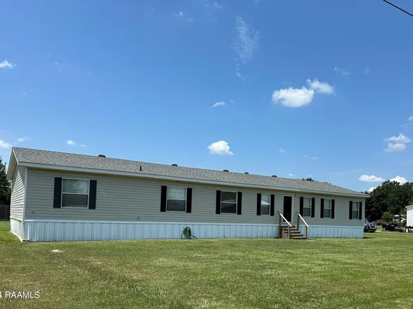 104 Coyote Dr, Scott, LA 70583