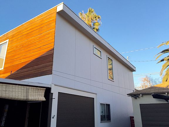 3rd image of 4112 McLaughlin Ave