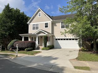 2 Greenway Cir, Durham, NC 27705