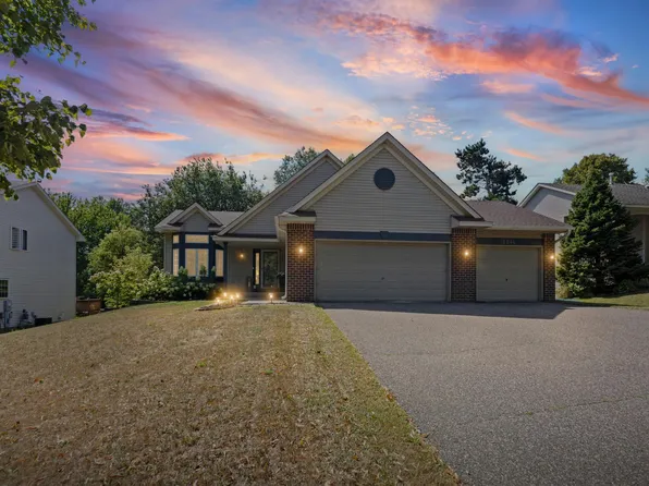 2244 Emerald Ln, Saint Paul, MN 55119