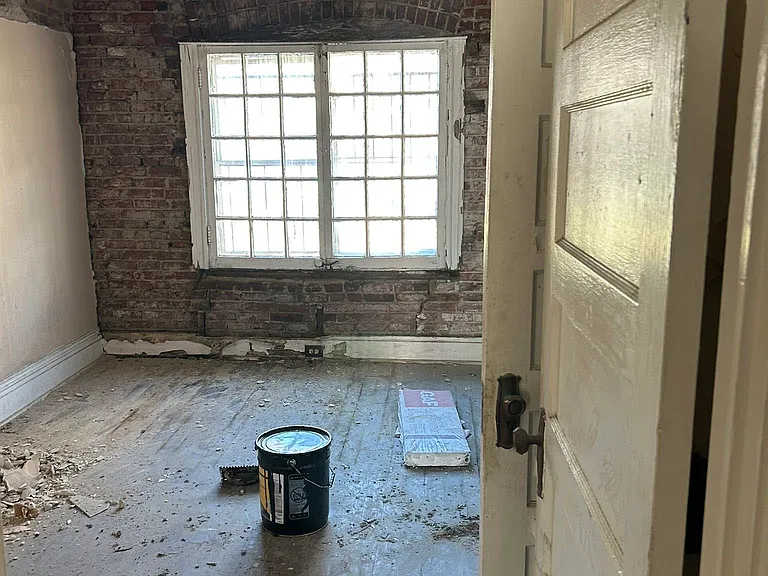 1333 Walton Ave — Photo 8