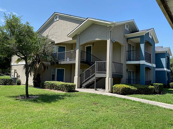 4th image of 5239 Eisenhauer Rd #121
