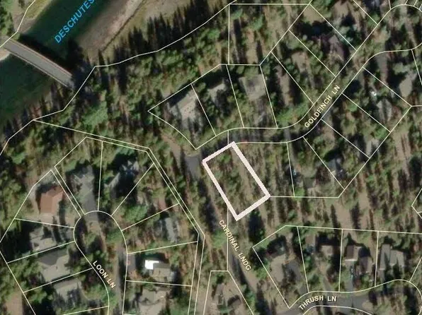 17599 Goldfinch Ln #20, Bend, OR 97707