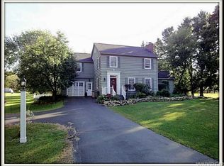 1440 Billington Rd, East Aurora, NY 14052