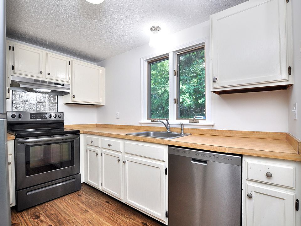 1st image of 45 River Colony #45