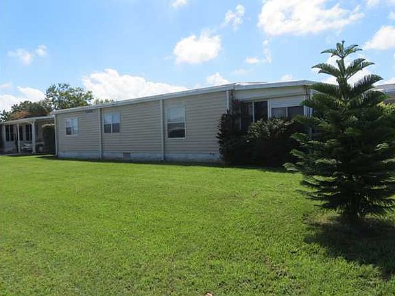 2nd image of 903 Wren Cir