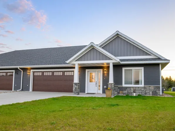 301 Old Glory Dr, Alexandria, MN 56308