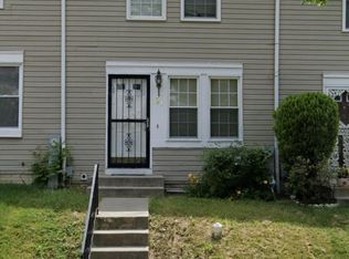21 Cobber Ln, Baltimore, MD 21229