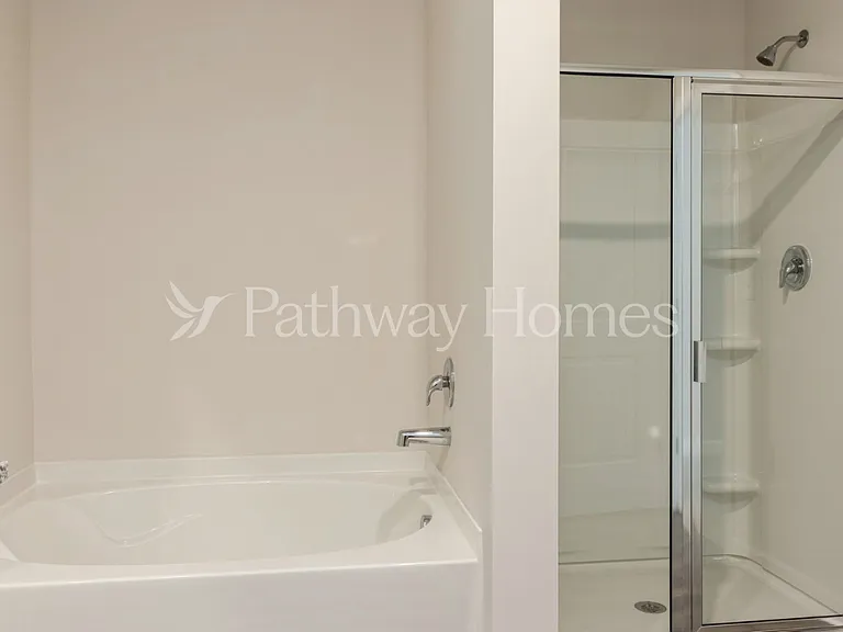 2327 Alberto Dr — Photo 14