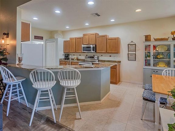 4th image of 4867 W Breeze Cir