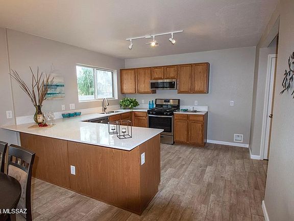 5th image of 2103 W Morning Jewel Pl