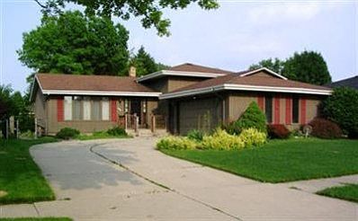 1st image of 9307 Southmoor Ave
