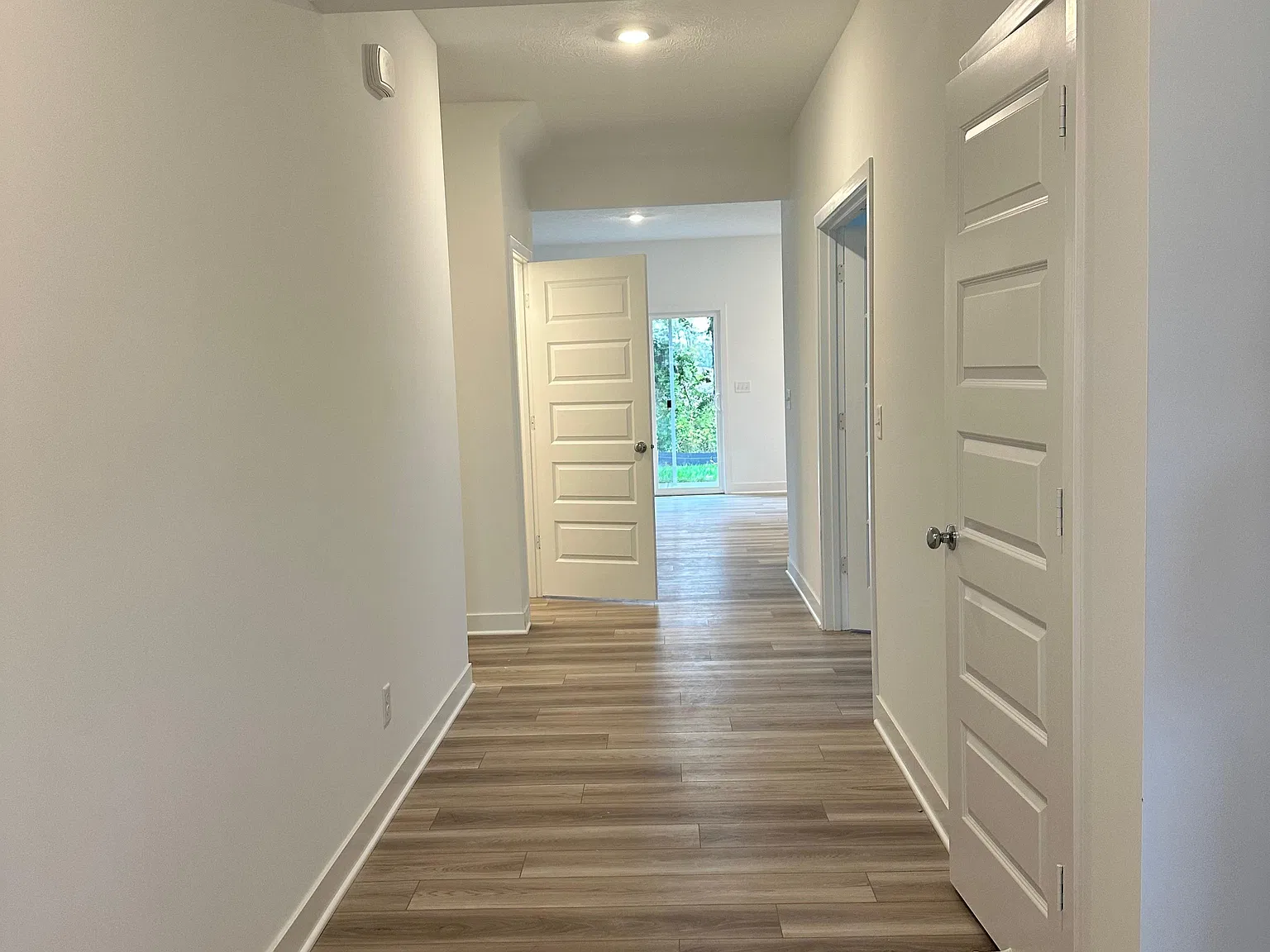 19499 Jacone Ln — Photo 3