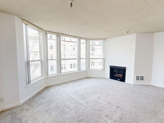 3rd image of 1690 Broadway St #205
