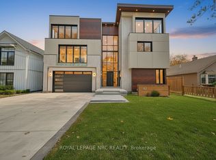 10 Pawling St, Saint Catharines, ON L2N5M2