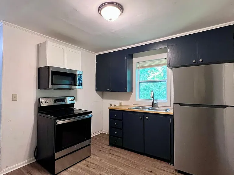 326 Mountain View St #B — Photo 4