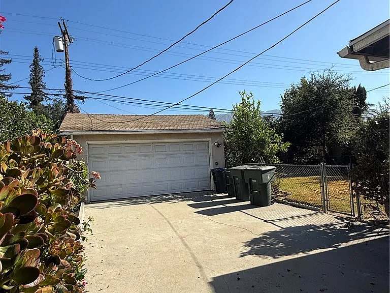 2325 Las Lunas St — Photo 13