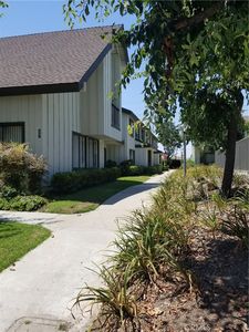 9641 Karmont Ave, South Gate, CA, 90280