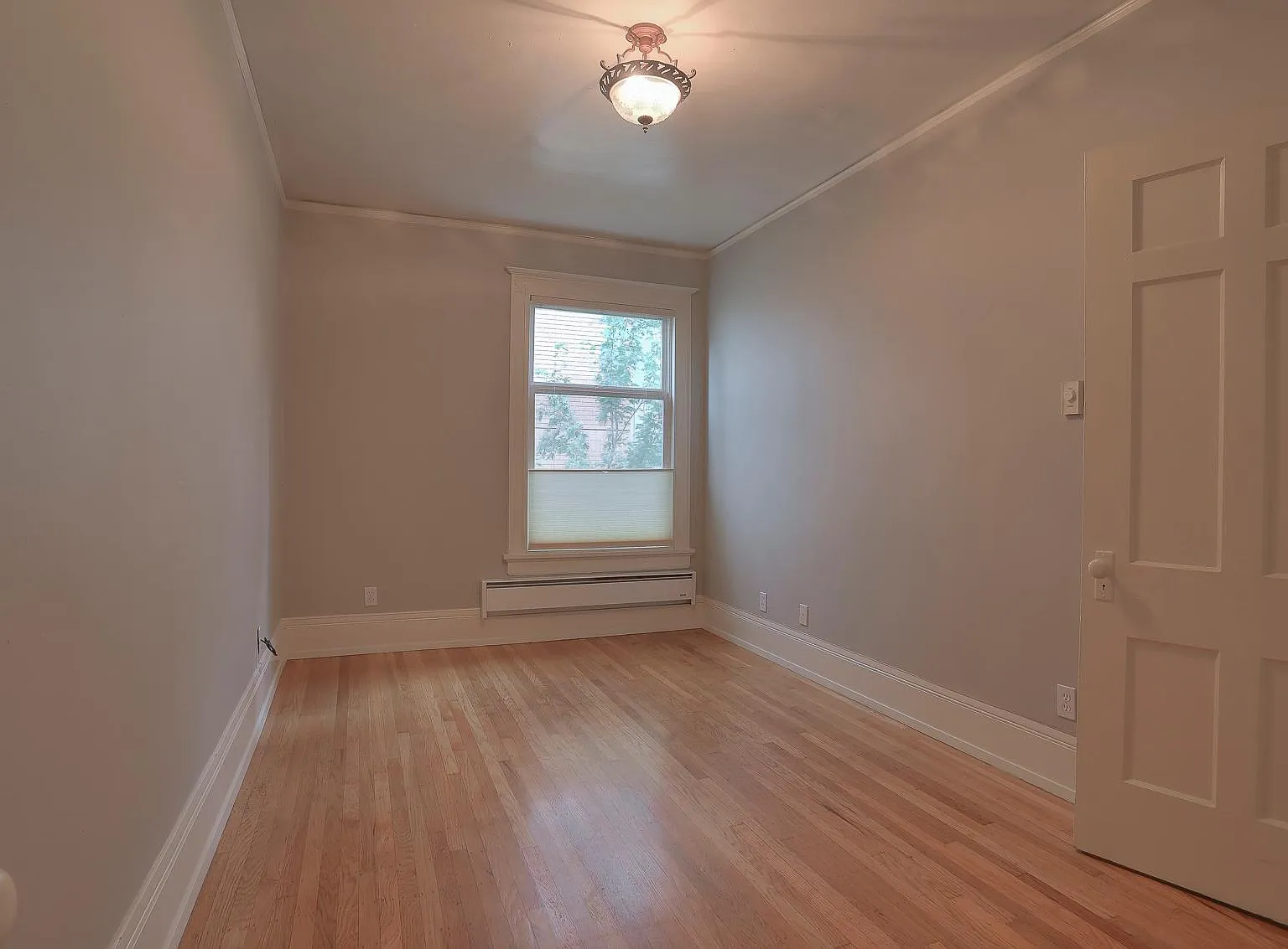 1 bed, 700 sqft, $2,295 — Photo 3