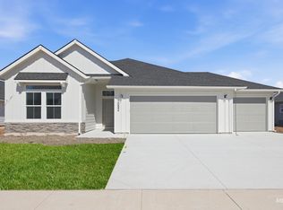 7092 E Marble Springs Dr, Nampa, ID 83687