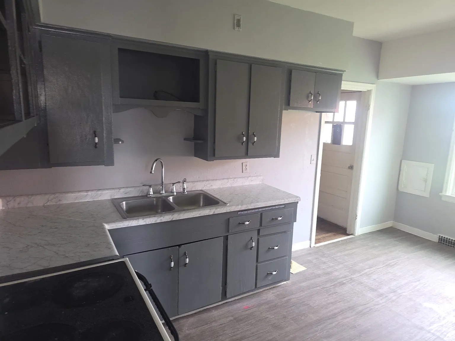 2 bed, $1,200 — Photo 4