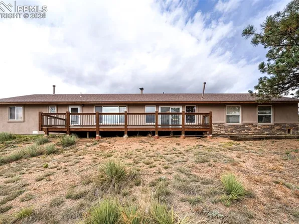 34 Fetlock Cir, Florissant, CO 80816