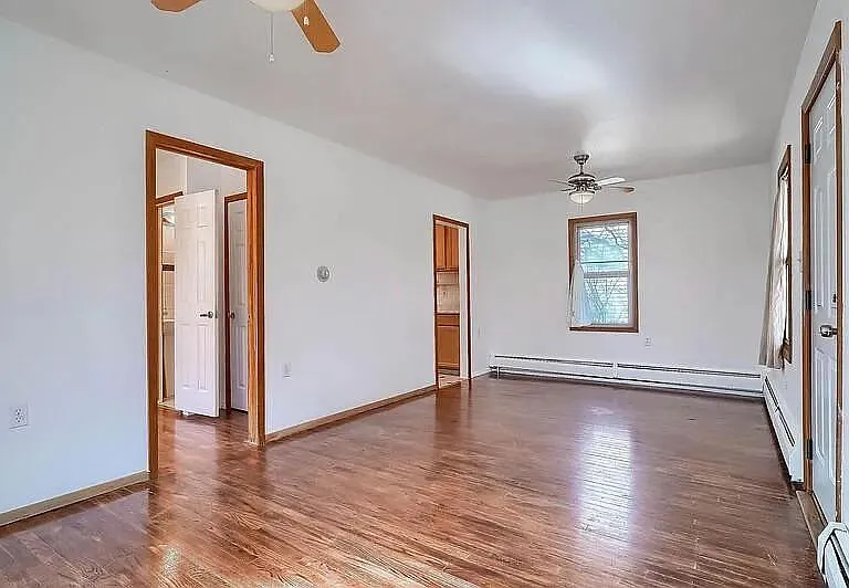 2383 S Williams St — Photo 8