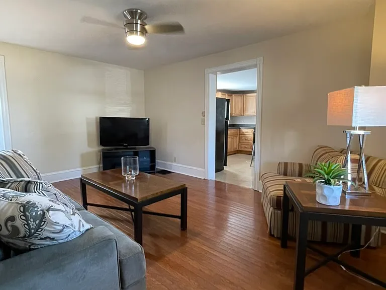 1145 Isabella Ct — Photo 1