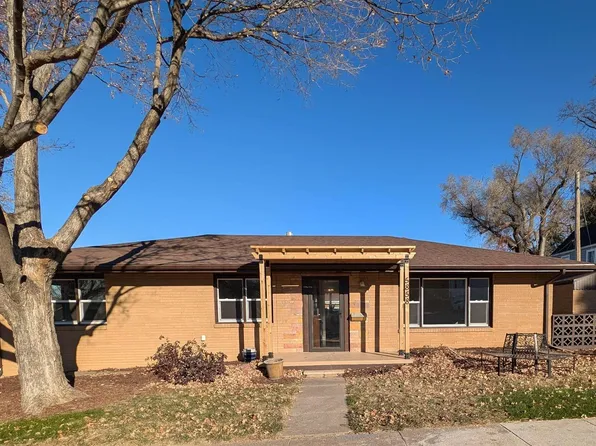 5858 Hickory St, Omaha, NE 68106