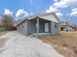 219 Walker Ave, Jackson, TN 38301