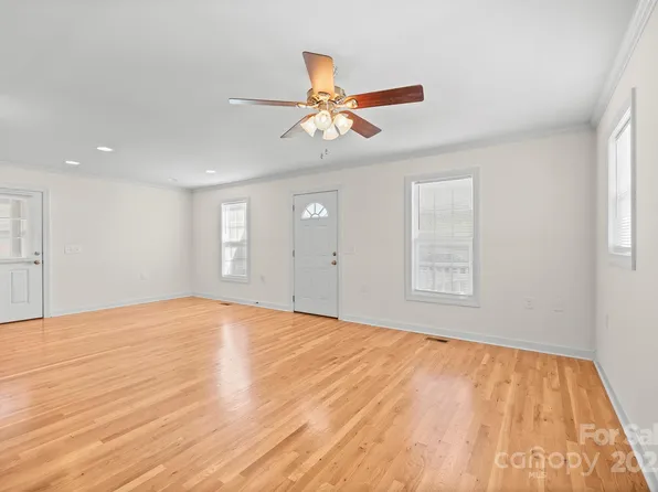 3117 Craig Ave, Valdese, NC 28690