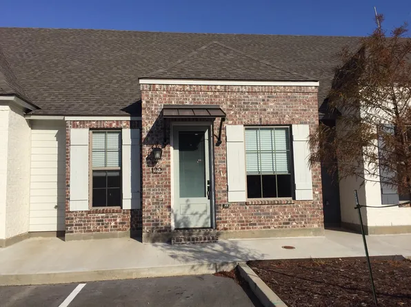 122 Rue Argenteuil Rd, Lafayette, LA 70506