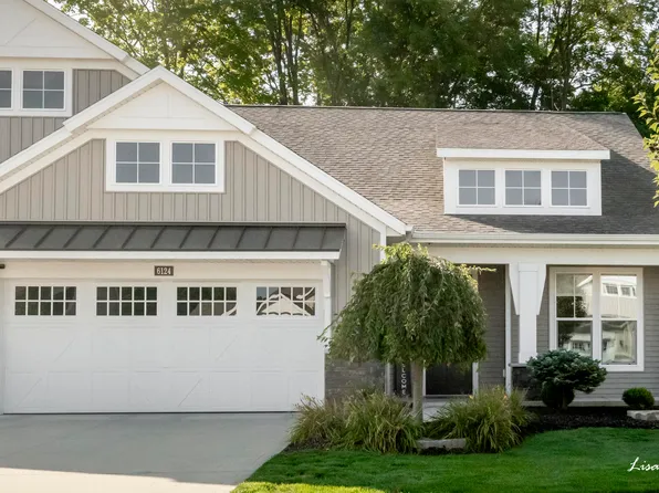 6124 Harmon Green Ave SW, Grandville, MI 49418