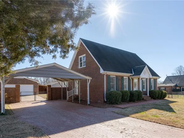 2112 Rendall St, Burlington, NC 27215