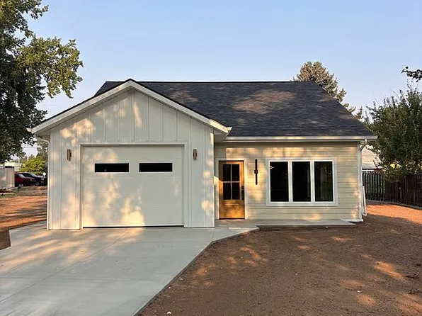 330 N Carrington Ave, Buffalo, WY 82834